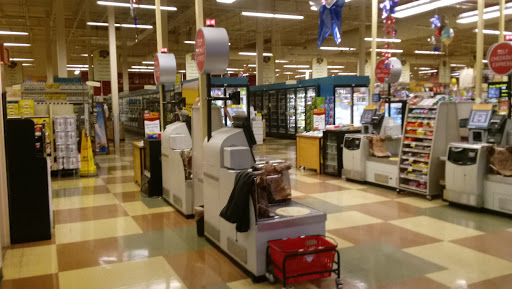 Grocery Store «Hannaford Supermarket», reviews and photos, 27-41 Gansevoort Rd, South Glens Falls, NY 12803, USA