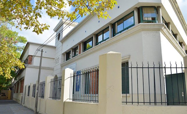 Colegio San Ignacio - Mons. Isasa - Escuela