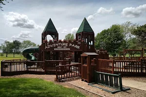 Earl Park Community Park image