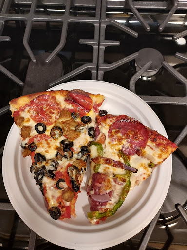 Figaros Pizza image