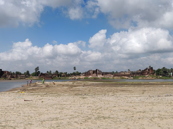 Alamparai Fort Beach