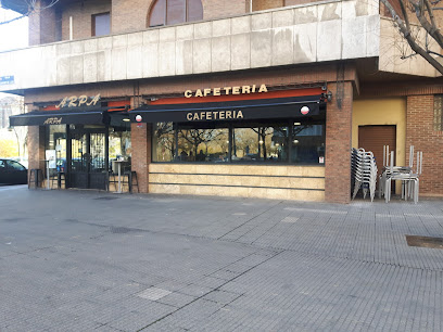 Cafetería Arpa - C. Quiñones de León, 1, 24009 León, Spain