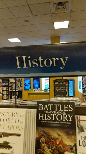 Book Store «Barnes & Noble», reviews and photos, 4000 Jericho Turnpike, East Northport, NY 11731, USA