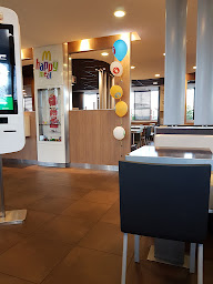 Photo n°74 de McDonald's à Landivisiau ()