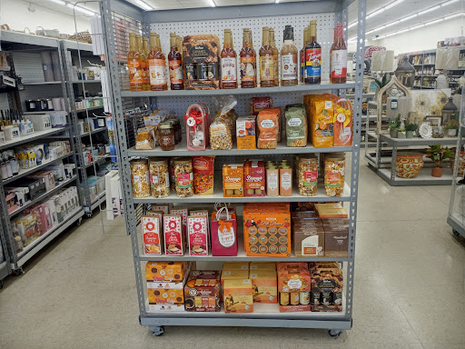 Home Goods Store «Tuesday Morning», reviews and photos, 3114 Ross Clark Cir, Dothan, AL 36303, USA