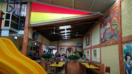 Pollo Feliz - C. Renovación 110, Issste, 37905 San Luis de la Paz, Gto., Mexico