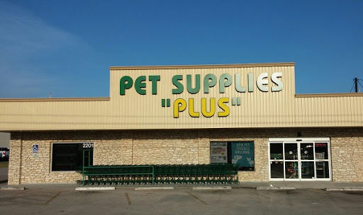 Pet Supplies Plus, 2201 US-281, Marble Falls, TX 78654, USA, 