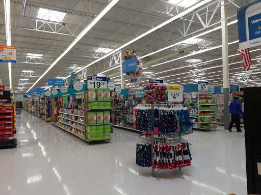 Department Store «Walmart Supercenter», reviews and photos, 121 Peter Pan Rd, Independence, KS 67301, USA