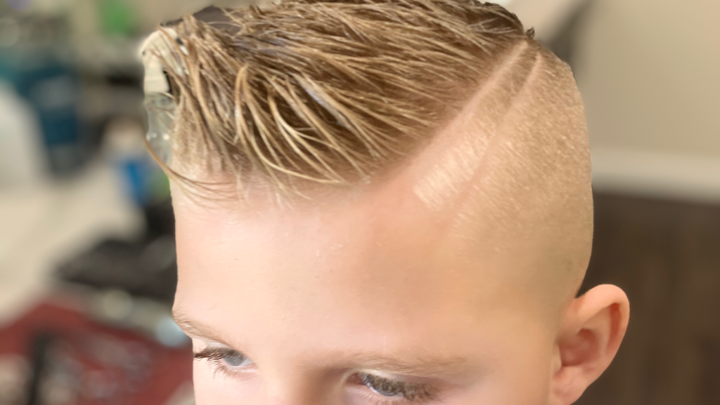Eric's Barbershop 12302