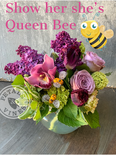 Florist «Petals & Vines», reviews and photos, 410 Main St E, Monmouth, OR 97361, USA