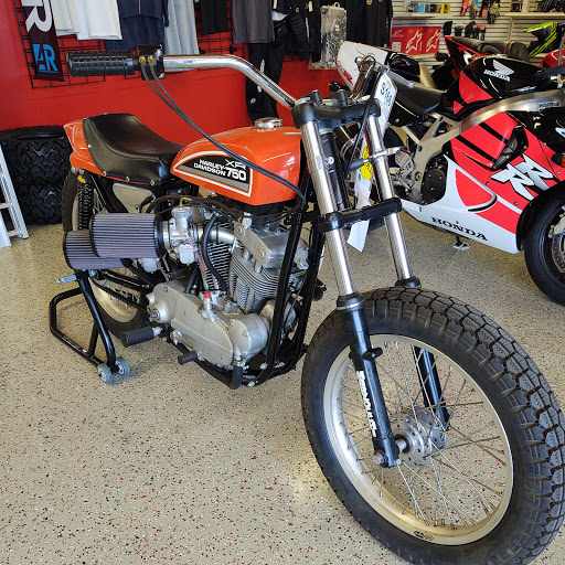 Motorcycle Repair Shop «1Up Motorsports», reviews and photos, 645 N 1st St, Dixon, CA 95620, USA