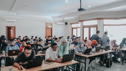 AKADEMI BISNIS DIGITAL