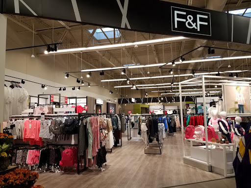 Grocery Store «Hy-Vee», reviews and photos, 6150 Egan Dr, Savage, MN 55378, USA