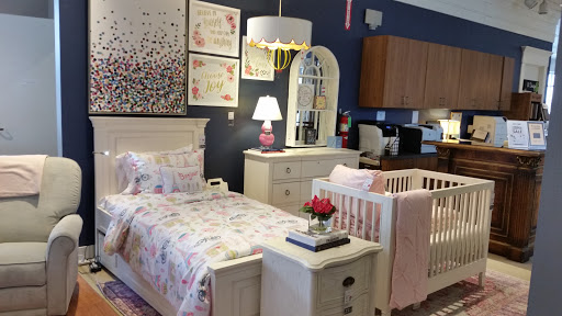 Furniture Store «Walter E. Smithe Furniture + Design», reviews and photos, 1725 S Randall Rd, Geneva, IL 60134, USA