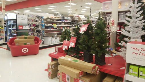 Department Store «Target», reviews and photos, 850 W North Ave, Melrose Park, IL 60160, USA