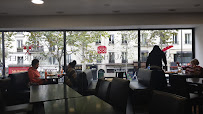 Atmosphère du Restauration rapide Meal Time à Paris - n°1