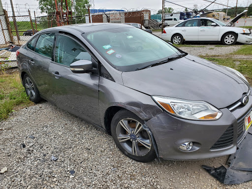 Auto Body Shop «Charlies Autobody Repair Shop», reviews and photos, 16050 Suntone Dr, South Holland, IL 60473, USA