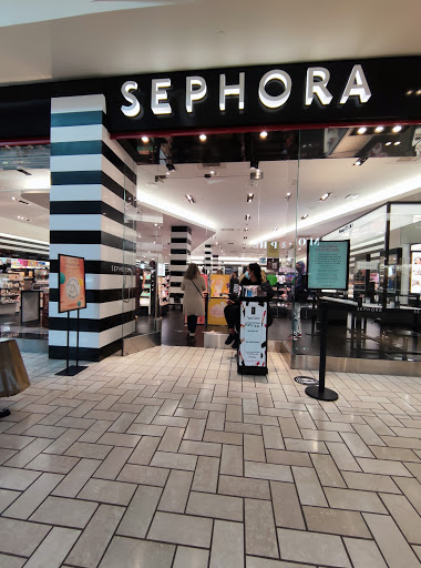 Cosmetics Store «SEPHORA», reviews and photos, 7966 Tysons Corner Ctr D7U, McLean, VA 22102, USA