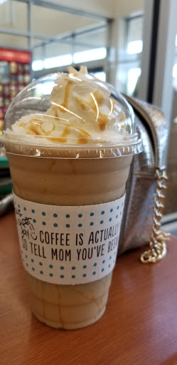 Supermarket «Hy-Vee», reviews and photos, 601 N 3rd Pl, Manhattan, KS 66502, USA