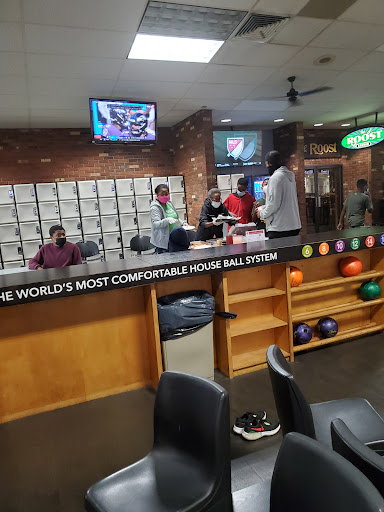 Bowling Alley «Crofton Bowling Centre», reviews and photos, 2115 Priest Bridge Dr, Crofton, MD 21114, USA
