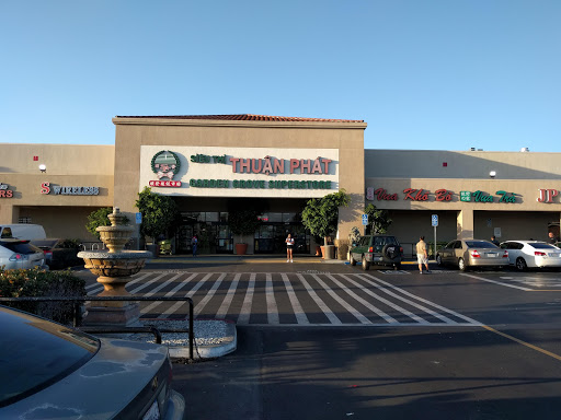 Supermarket «Thuận Phát Supermarket», reviews and photos, 13861 Brookhurst St, Garden Grove, CA 92843, USA