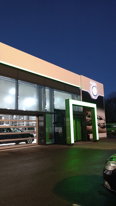 Photos of M&oslash;ller Bil Forus