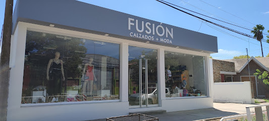 FUSIÓN CALZADOS + MODA