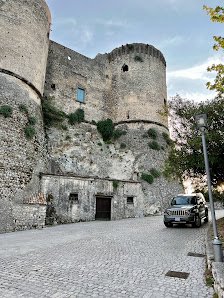 Castello Pandone di Prata Sannita Via Castello, 6, 81010 Prata Sannita CE, Italia