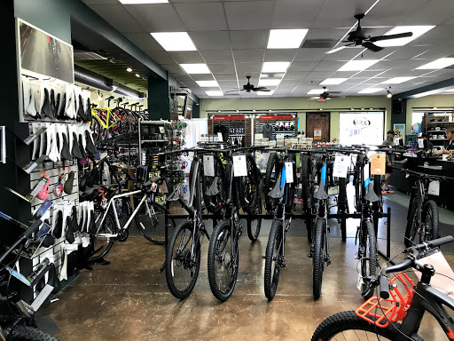 Bicycle Repair Shop «Bike World in Alamo Heights», reviews and photos, 5911 Broadway St, Alamo Heights, TX 78209, USA