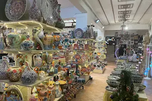 Hacivat Shop image