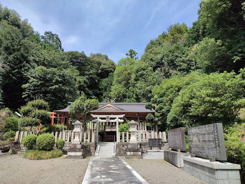 八太神社