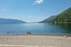 Spiaggia di Cannero image