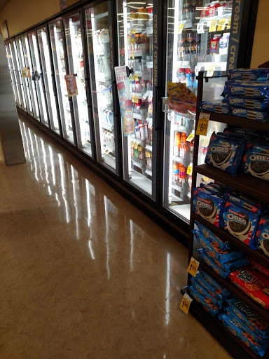 Grocery Store «Safeway», reviews and photos, 927 W 7th St, Frederick, MD 21701, USA