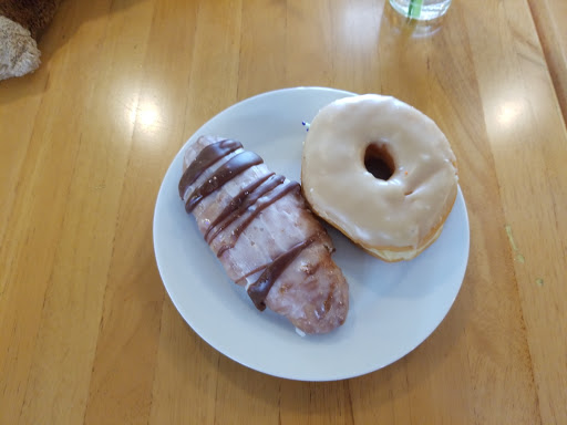 Donut Shop «YoYo Donuts * Coffee * Ice Cream», reviews and photos, 5757 Sanibel Dr, Minnetonka, MN 55343, USA