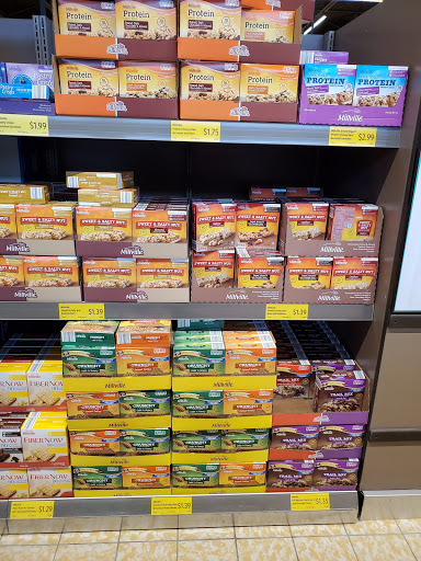 Supermarket «ALDI», reviews and photos, 2260 E Grand River Ave, Howell, MI 48843, USA