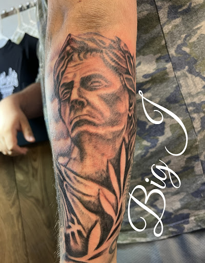 Explore mom & son tattoo ideas, creative tattoo ideas in Watervliet, available at Vivid Arts