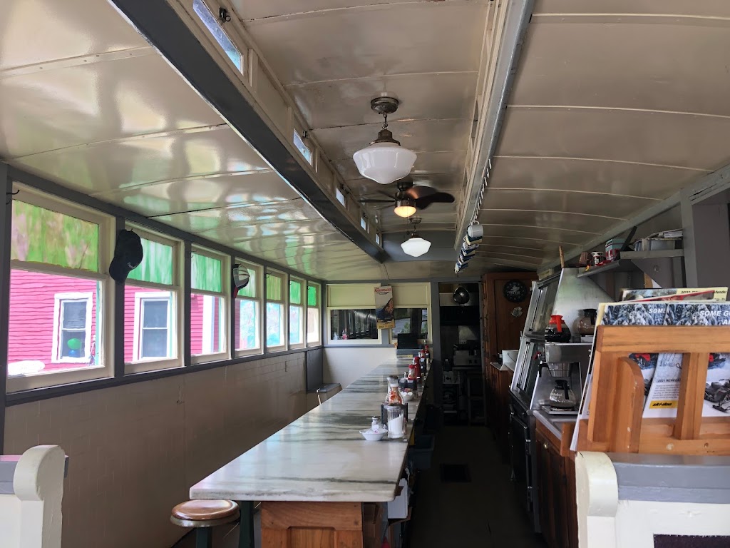 Foote's Port Henry Diner 12974