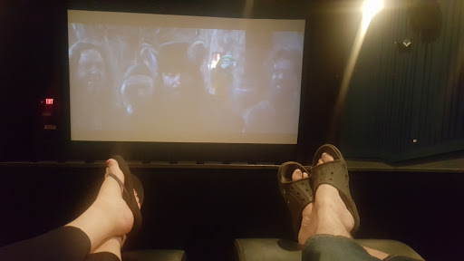 Movie Theater «Regal Cinemas Massillon 12», reviews and photos, 175 Cherry Rd NW, Massillon, OH 44646, USA