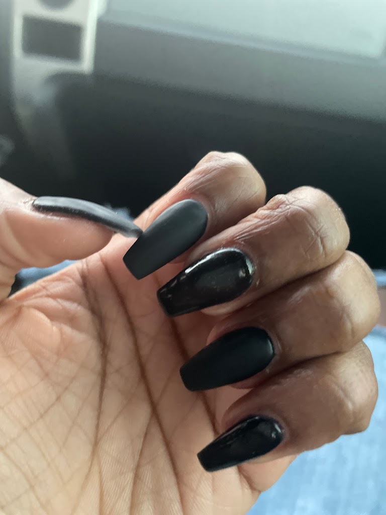 Kim's Nail Studio 30014