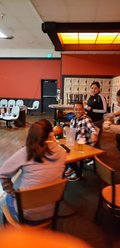Bowling Alley «AMF Pinole Valley Lanes», reviews and photos, 1580 Pinole Valley Rd, Pinole, CA 94564, USA