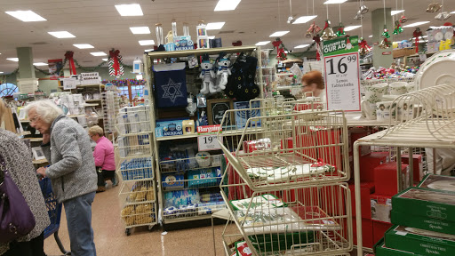 Home Goods Store «Christmas Tree Shops», reviews and photos, 295 Old Oak St #5, Pembroke, MA 02359, USA