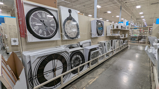 Home Goods Store «At Home», reviews and photos, 6060 E Main St, Columbus, OH 43213, USA