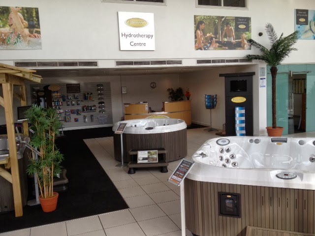 Outdoor Living Hot Tubs Leeds - Shopping mall