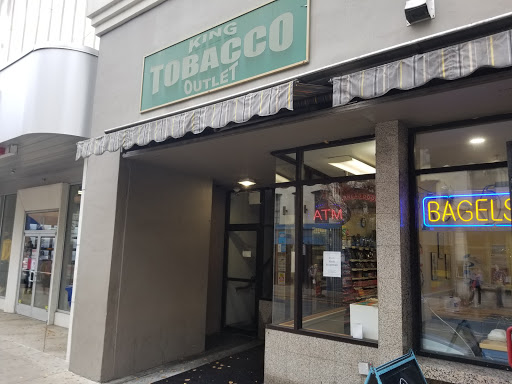 King Tobacco Outlet, 49 N Queen St, Lancaster, PA 17603, USA, 