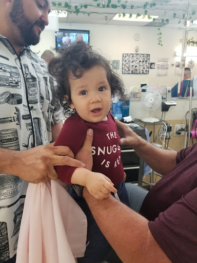 Barber Shop «Guadalajara Barber Shop», reviews and photos, 2880 N Garey Ave # D, Pomona, CA 91767, USA