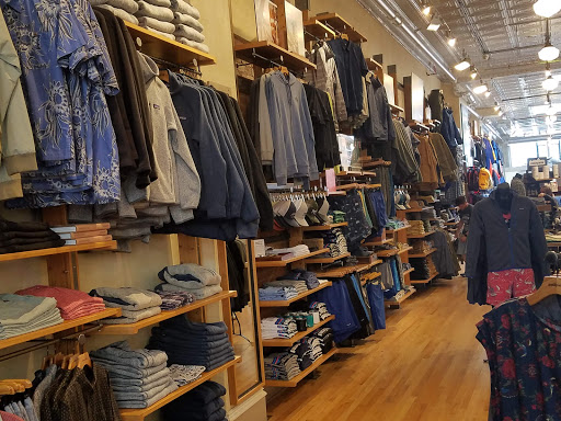 Clothing Store «Patagonia Boulder», reviews and photos, 1212 Pearl St, Boulder, CO 80302, USA