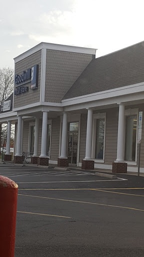 Thrift Store «Goodwill Retail Store & Donation Center», reviews and photos, 2495 Crain Hwy, Waldorf, MD 20601, USA