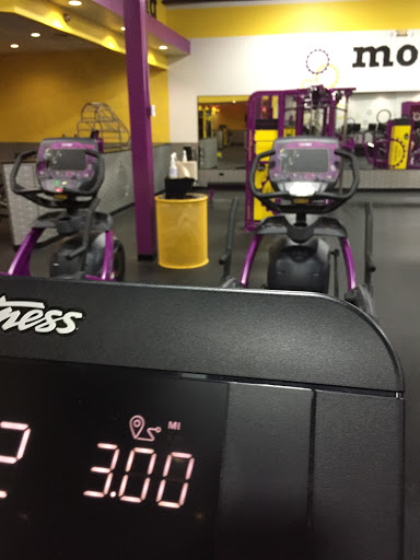 Gym «Planet Fitness», reviews and photos, 1842 Douglas Rd, Montgomery, IL 60538, USA
