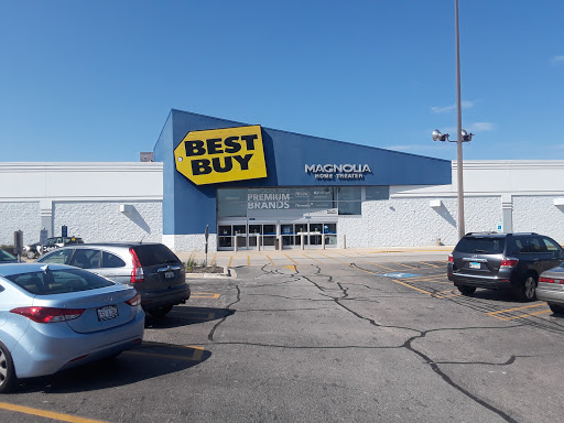 Electronics Store «Best Buy», reviews and photos, 4400 E New York St, Aurora, IL 60504, USA