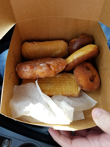 Twin Cities Donut Shop, 586 W John Sims Pkwy, Niceville, FL 32578, USA, 